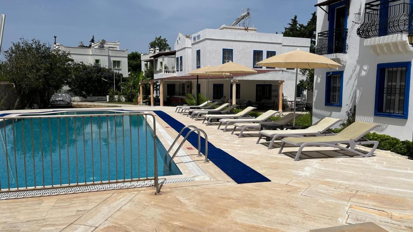 Ege Apartments Yalıkavak Eksteriør bilde