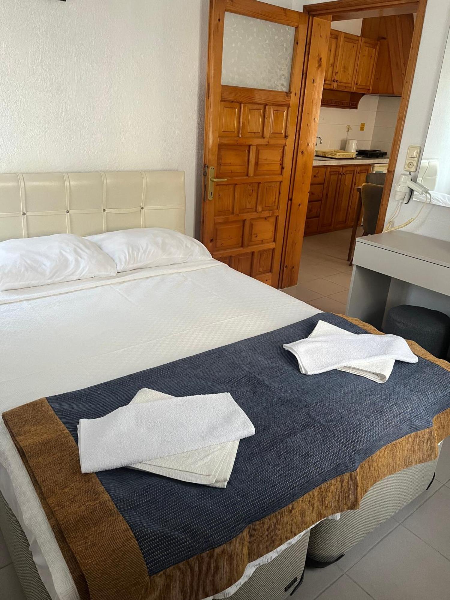 Ege Apartments Yalıkavak Eksteriør bilde
